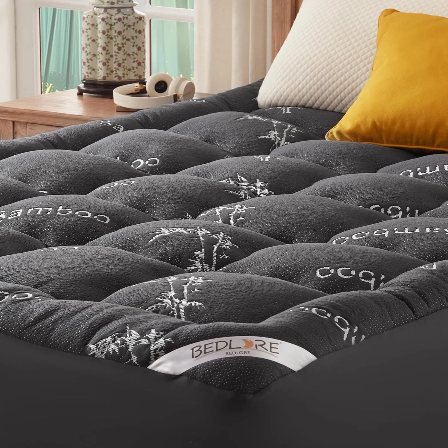 Discover the best king size mattress toppers in the USA. Shop top-rated options for back pain, cooling comfort, and premium support.